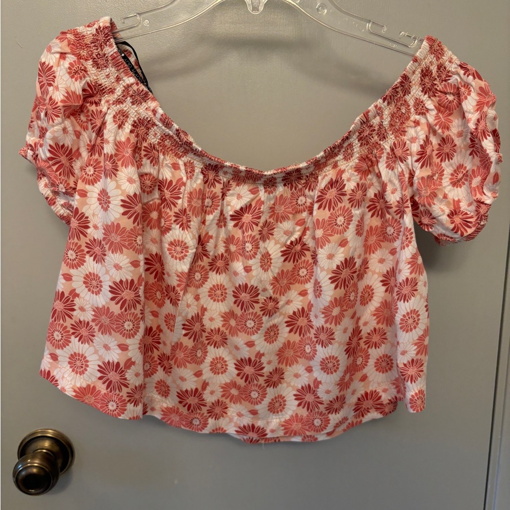 Volcom White Cream Puff Sleeve Crop Blouse